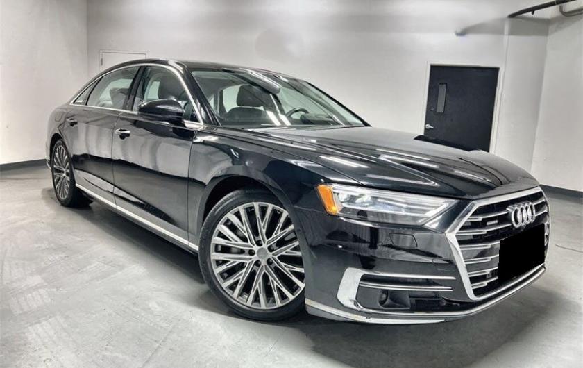 Ауди А8 после замены вентилятора печки в автотехцентре