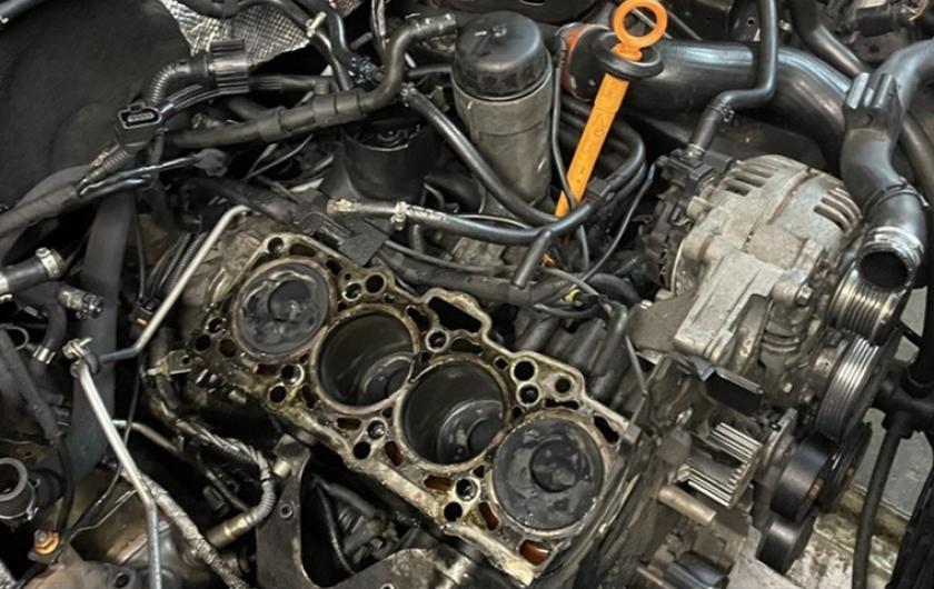 Замена прокладки ГБЦ Ауди А7