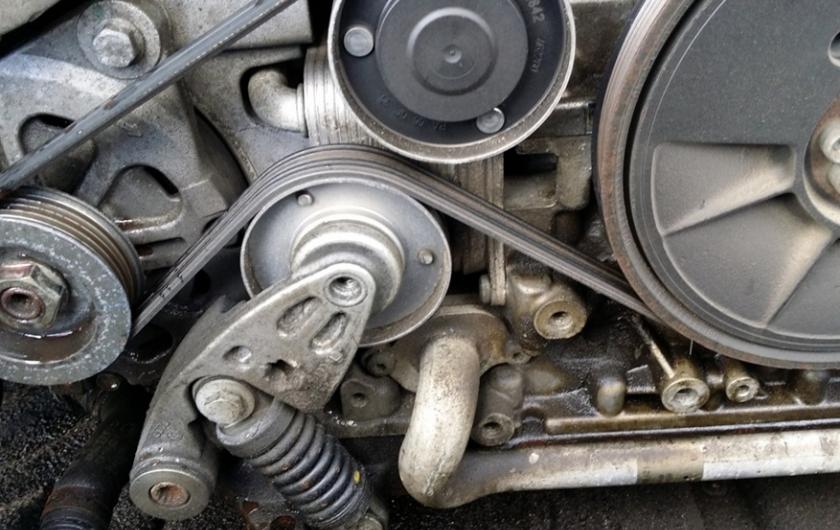 Замена ремня генератора Ауди А8