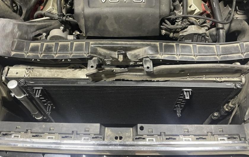 Замена радиатора Ауди А7