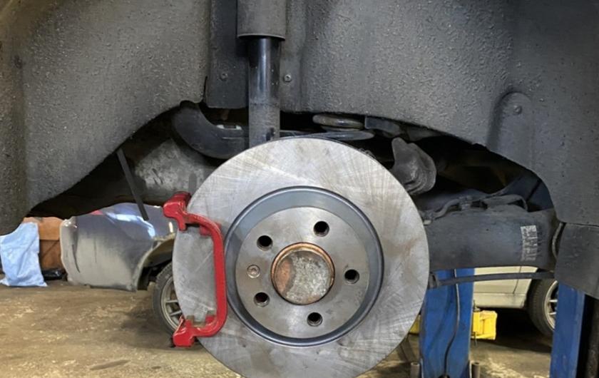 Замена тормозных дисков Ауди А1