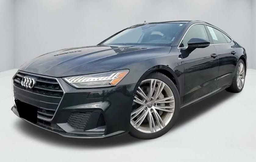 Ауди А7 после заправки кондиционера в автотехцентре