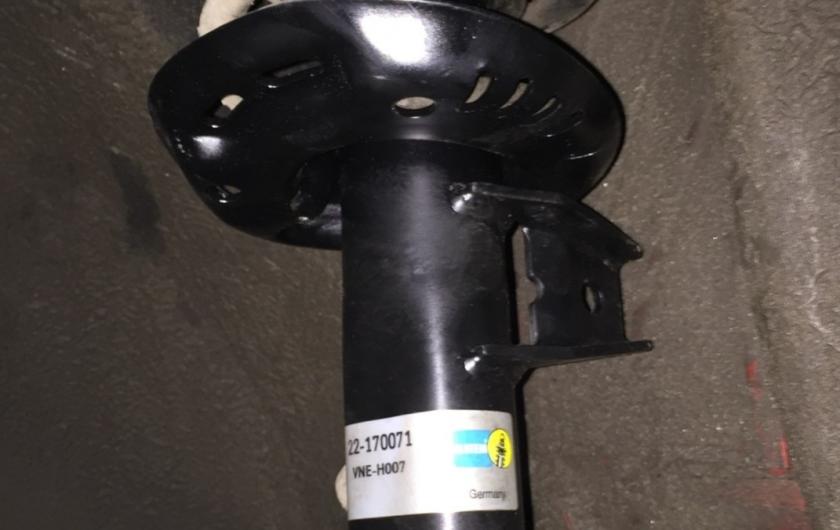 Замена амортизаторов Ауди ТТ