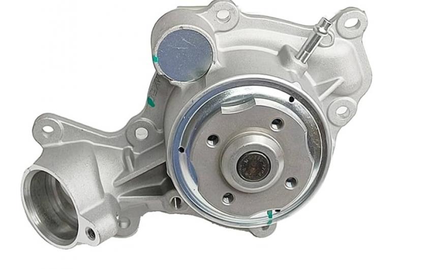 Новый водяной насос системы охлаждения