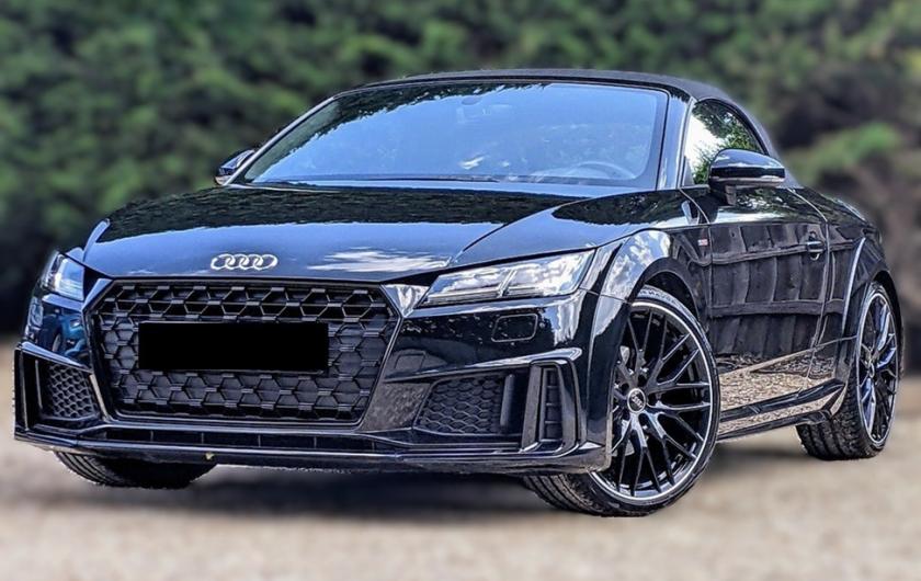 Ауди ТТ после замены салонного фильтра в автотехцентре