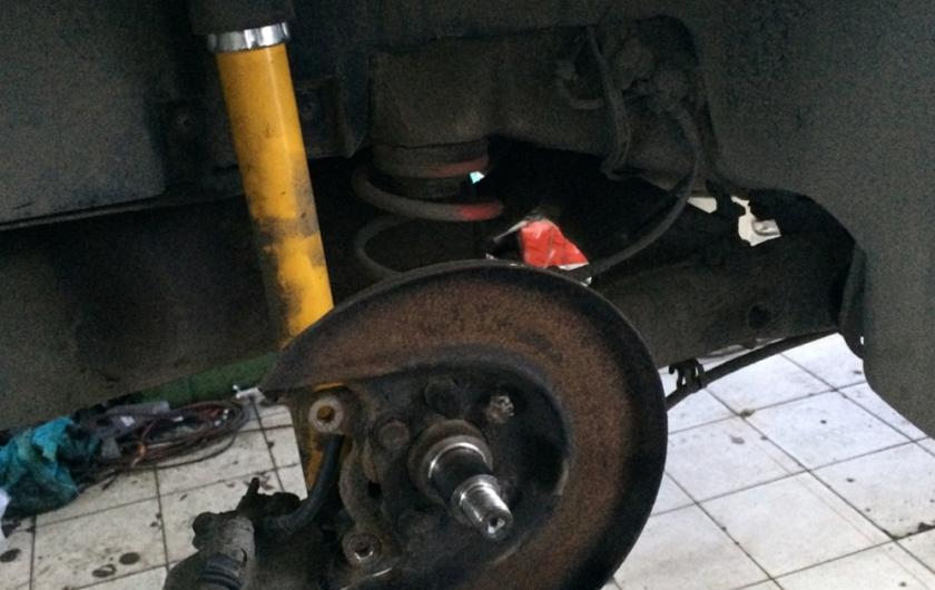 Замена ступицы Ауди ТТ