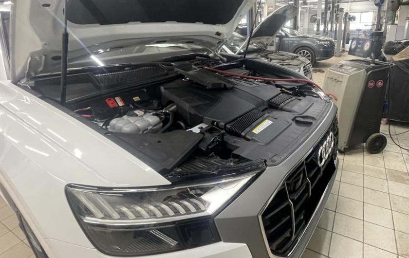 Заправка кондиционера Ауди Q8