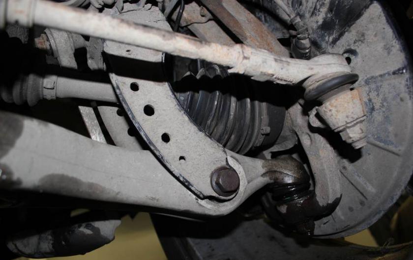 задняя подвеска автомобиля