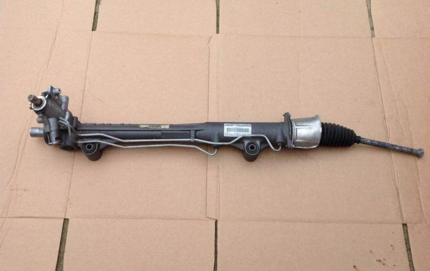 рулевая рейка на картонке