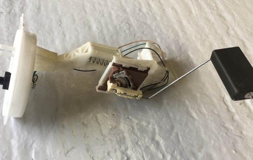 бензонасос