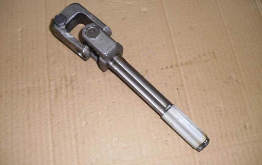 рулевой карданчик