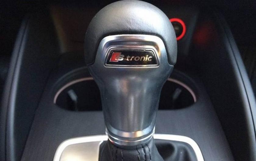 селектор КПП S-tronic