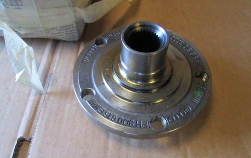 новая ступица колеса