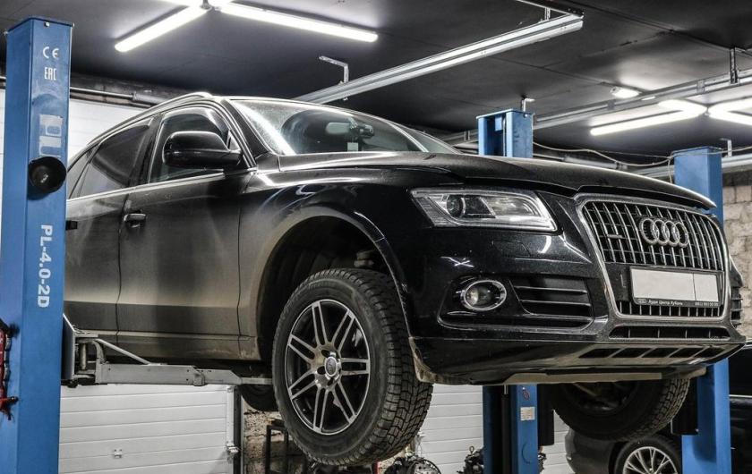 Ауди в сервисе на обслуживании