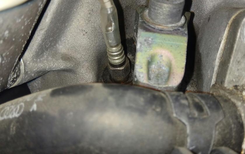 Замена свечей накала Ауди