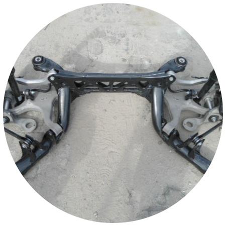 задний подрамник А5 в сборе