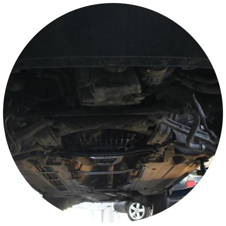 А6 на подъемнике снизу