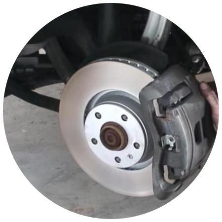 тормозной диск с суппортом