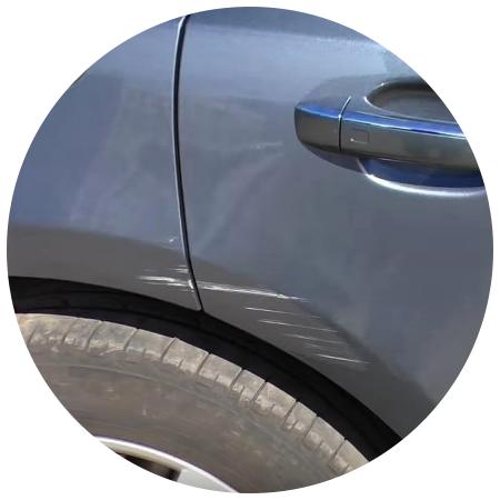 поврежденное крыло Ауди