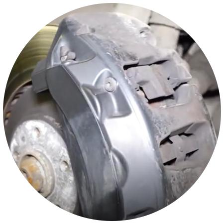 Замена тормозных колодок на Ауди А8