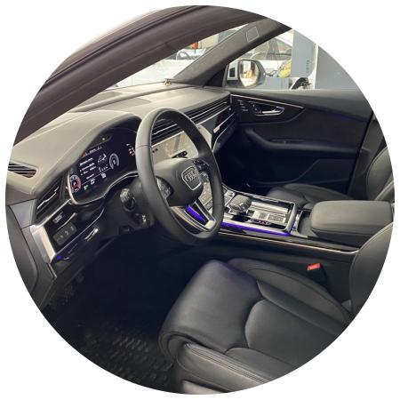 Подготовка Ауди Q8 к замене салонного фильтра