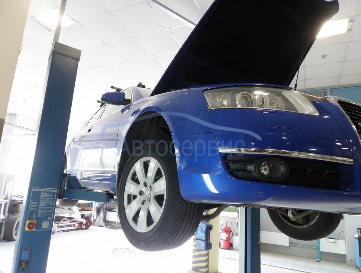 Audi A6 проходит техническое обслуживание