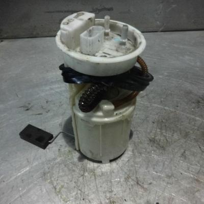 топливный насос на А4