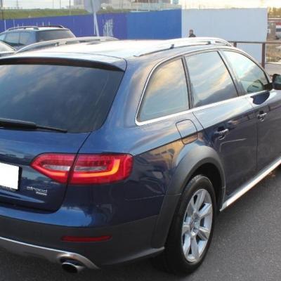 А4 Олроуд сзади