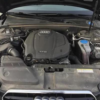 открытый капот на Ауди А5