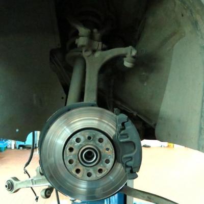 тормозной диск с суппортом на А5