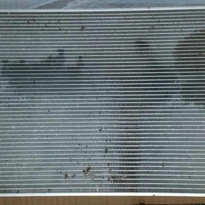 радиатор охлаждения двигателя