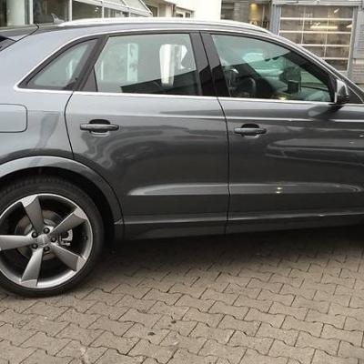 серая Ауди Ку 3