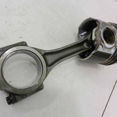 шатун с поршнем