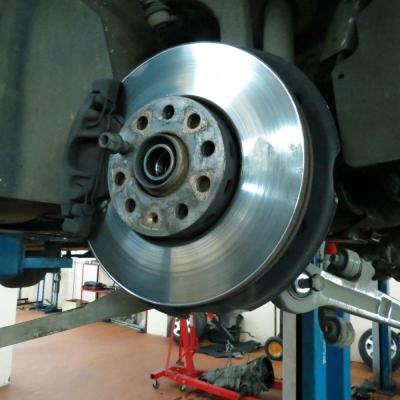 тормозной диск с суппортом
