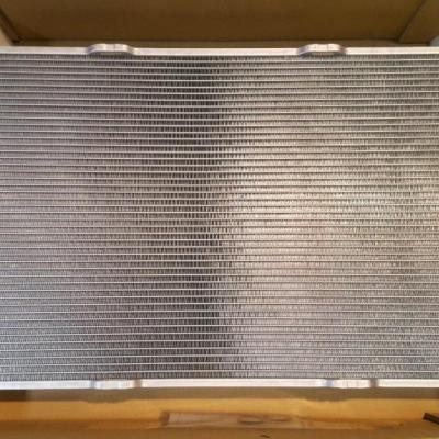 радиатор охлаждения двигателя