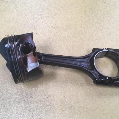 поршень с шатуном