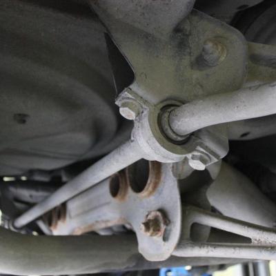 стабилизатор на Q7