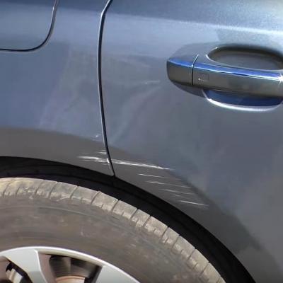 поврежденное крыло Ауди