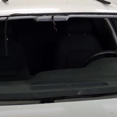 сняли битое стекло Ауди А4