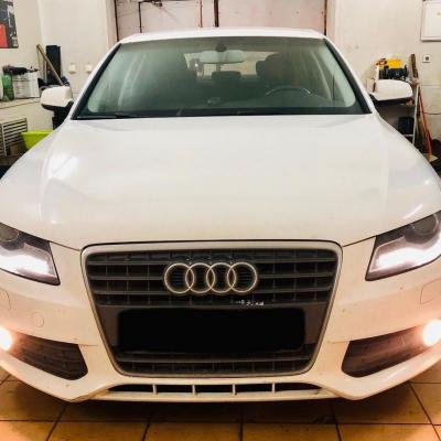 Ауди А4 в автосервисе