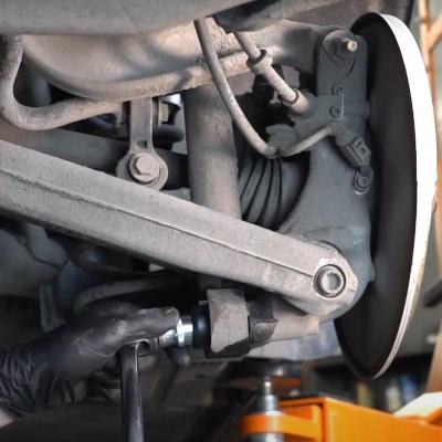 снятие заднего амортизатора Ауди