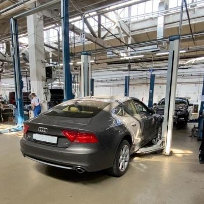 Ауди А7 в автосервисе