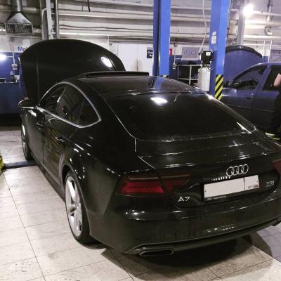 Ауди А7 в автосервисе