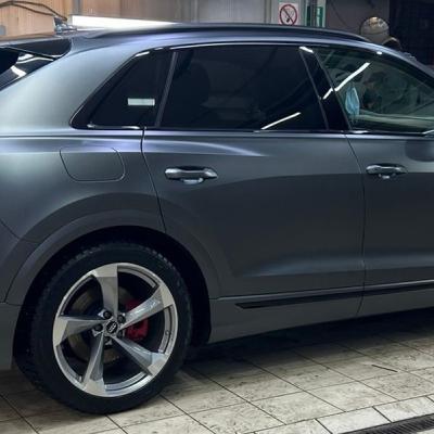 Подготовка Ауди Q8 к замене ступичного подшипника