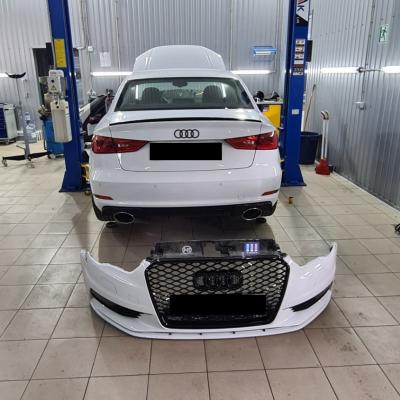 Ауди А3 в процессе чистки радиаторов