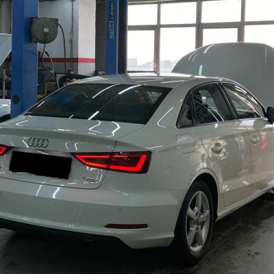 Ауди А3 готовится к замене компрессора кондиционера