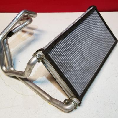 Новый радиатор отопителя салона