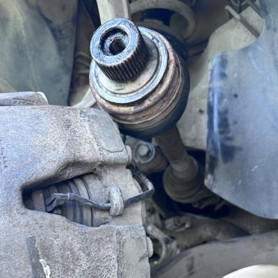 Замена привода Ауди А4