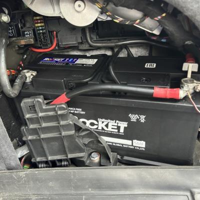 Замена аккумулятора Ауди А8