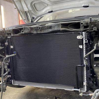 Замена радиатора Ауди А8